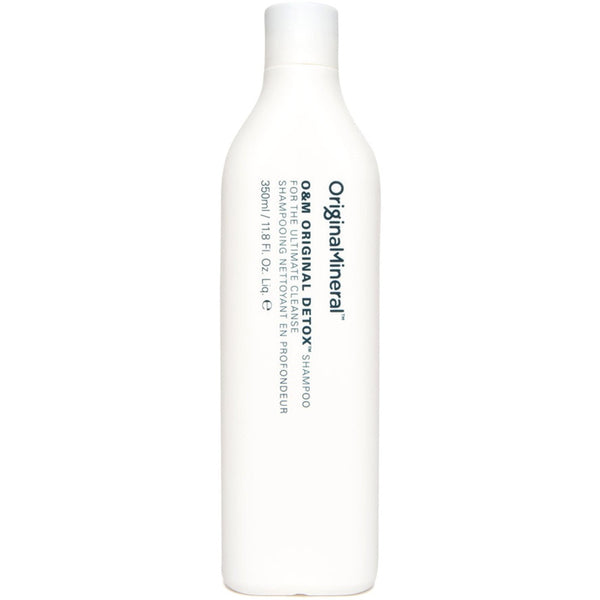 O&M Original Detox Shampoo bottle