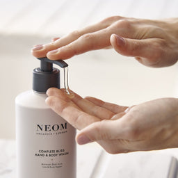 NEOM Complete Bliss Body & Hand Wash 300ml