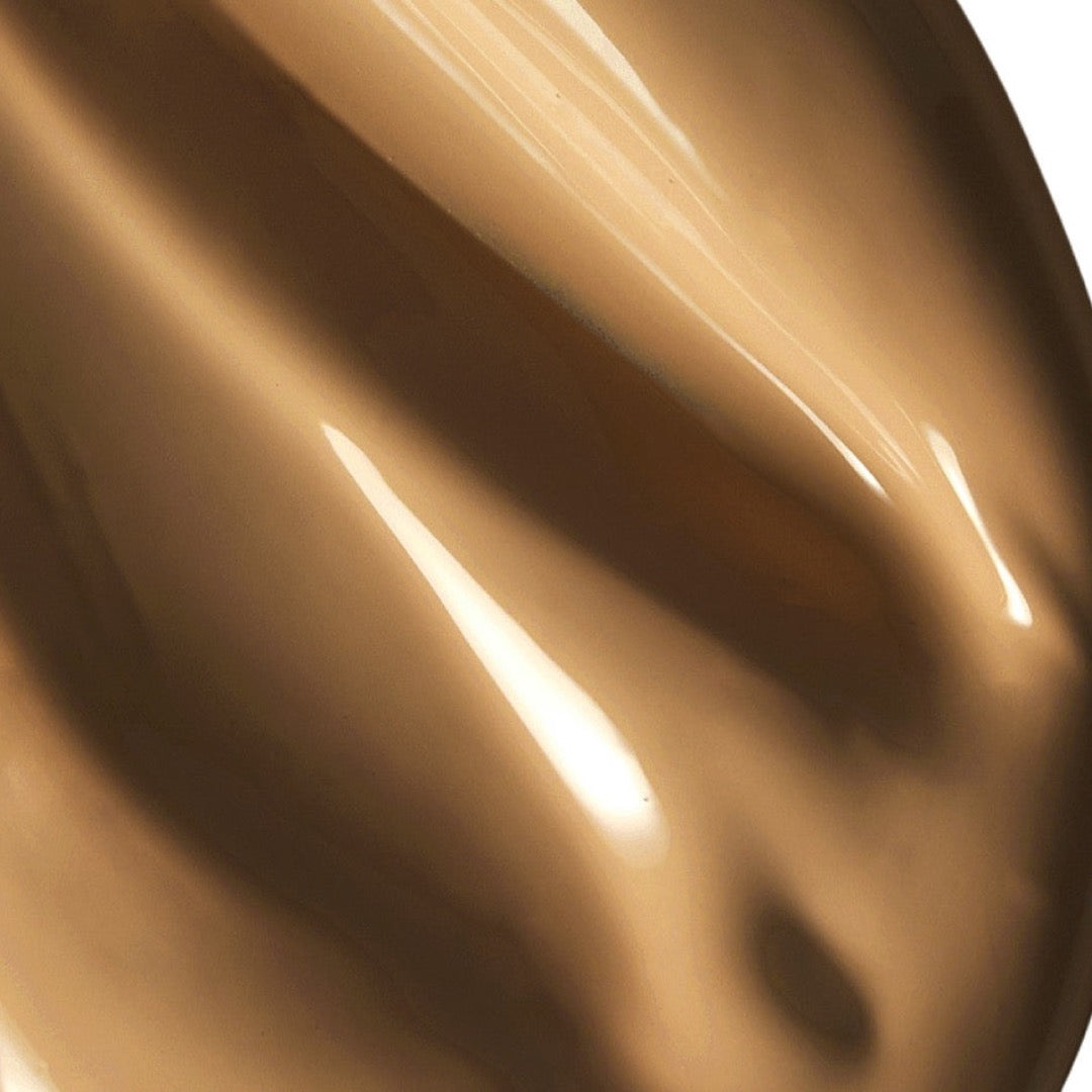 et al. Intelligent Skin Radiant Foundation SPF 15 210W