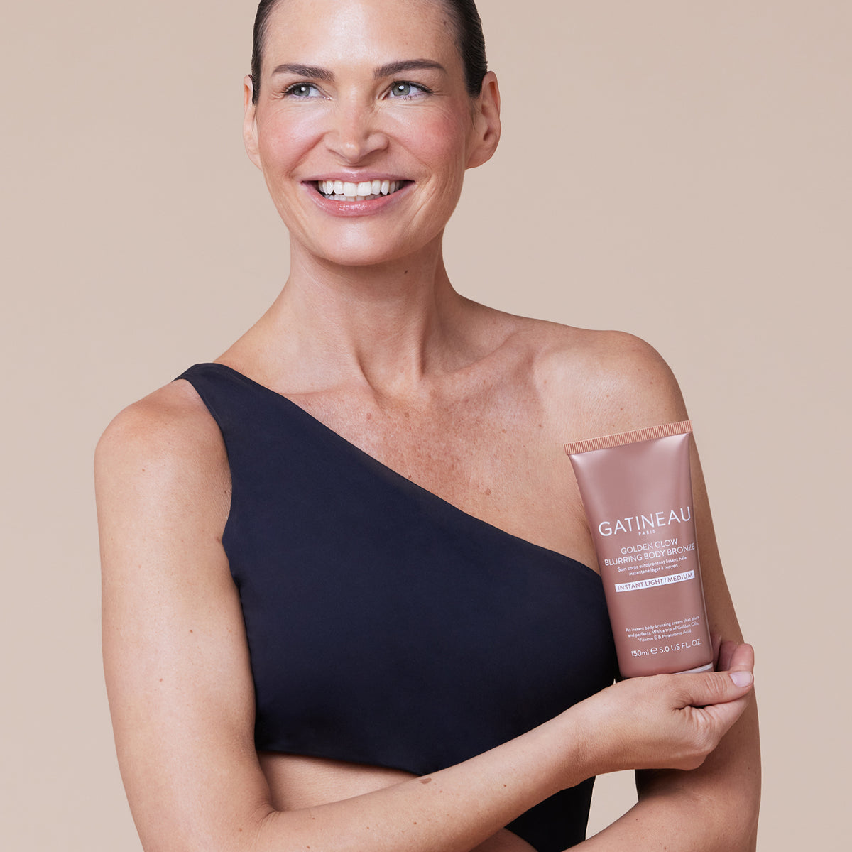 GATINEAU Golden Glow Blurring Body Bronze Light Medium 150ml
