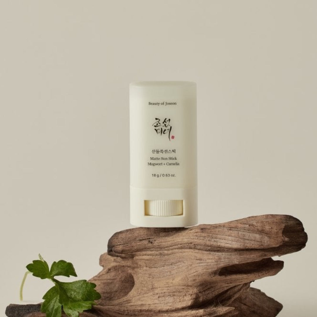 Beauty of Joseon Matte Sun Stick Mugwort & Camelia for Oily Skin SPF50+ 18g