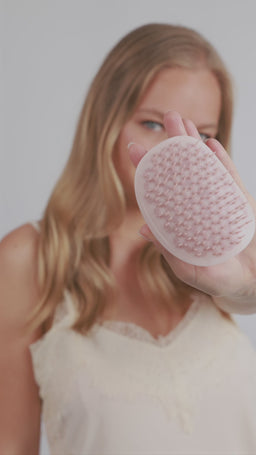 Manta Fine or Fragile & Sensitive Scalp Brush - Blush Pink