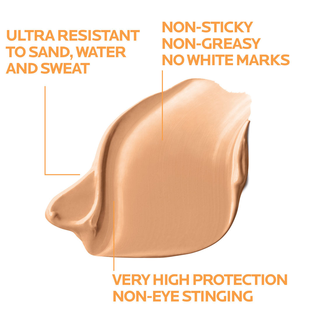 La Roche-Posay Anthelios UVmune 400 Invisible Tinted Fluid SPF 50+ texture